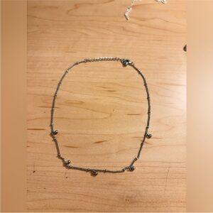 Silver beaded chocker necklace